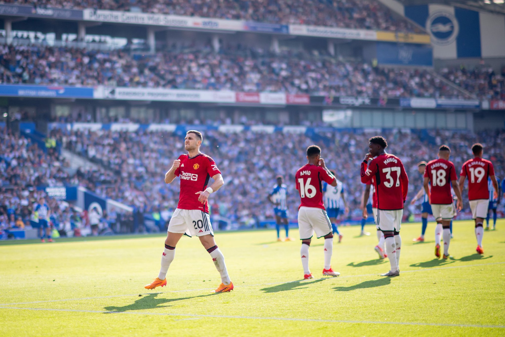 阿尔瓦雷斯 阿尔瓦雷斯